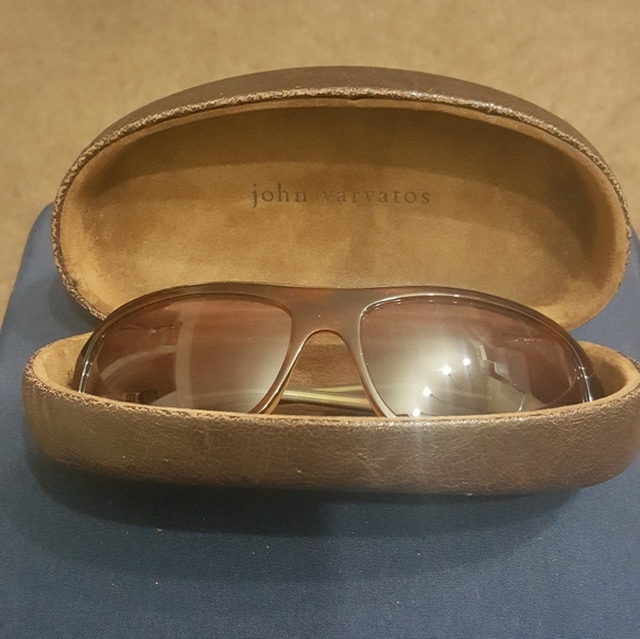 Sunglasses - Picture 1 of 8